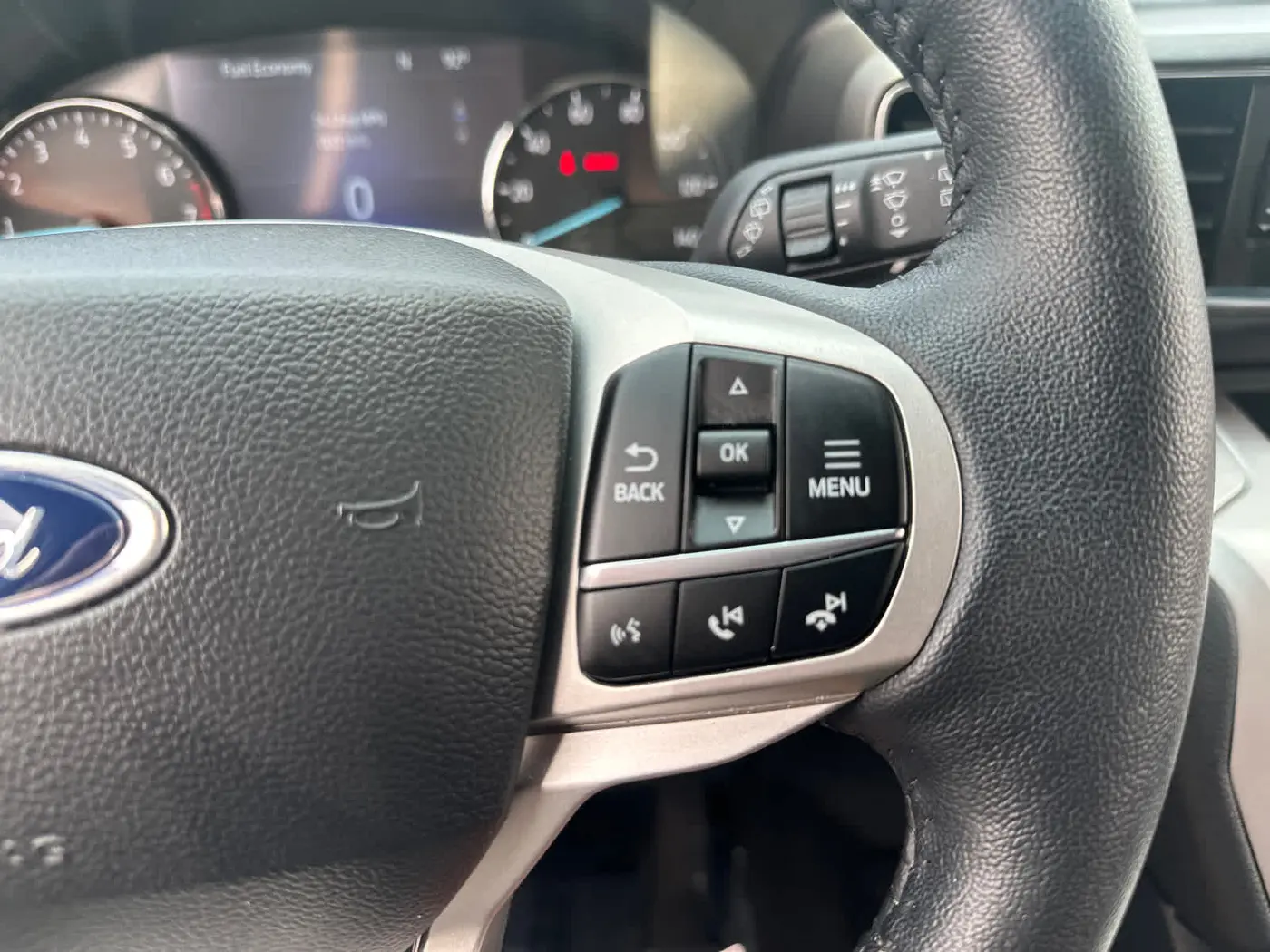 2023 Ford Explorer - $31,300