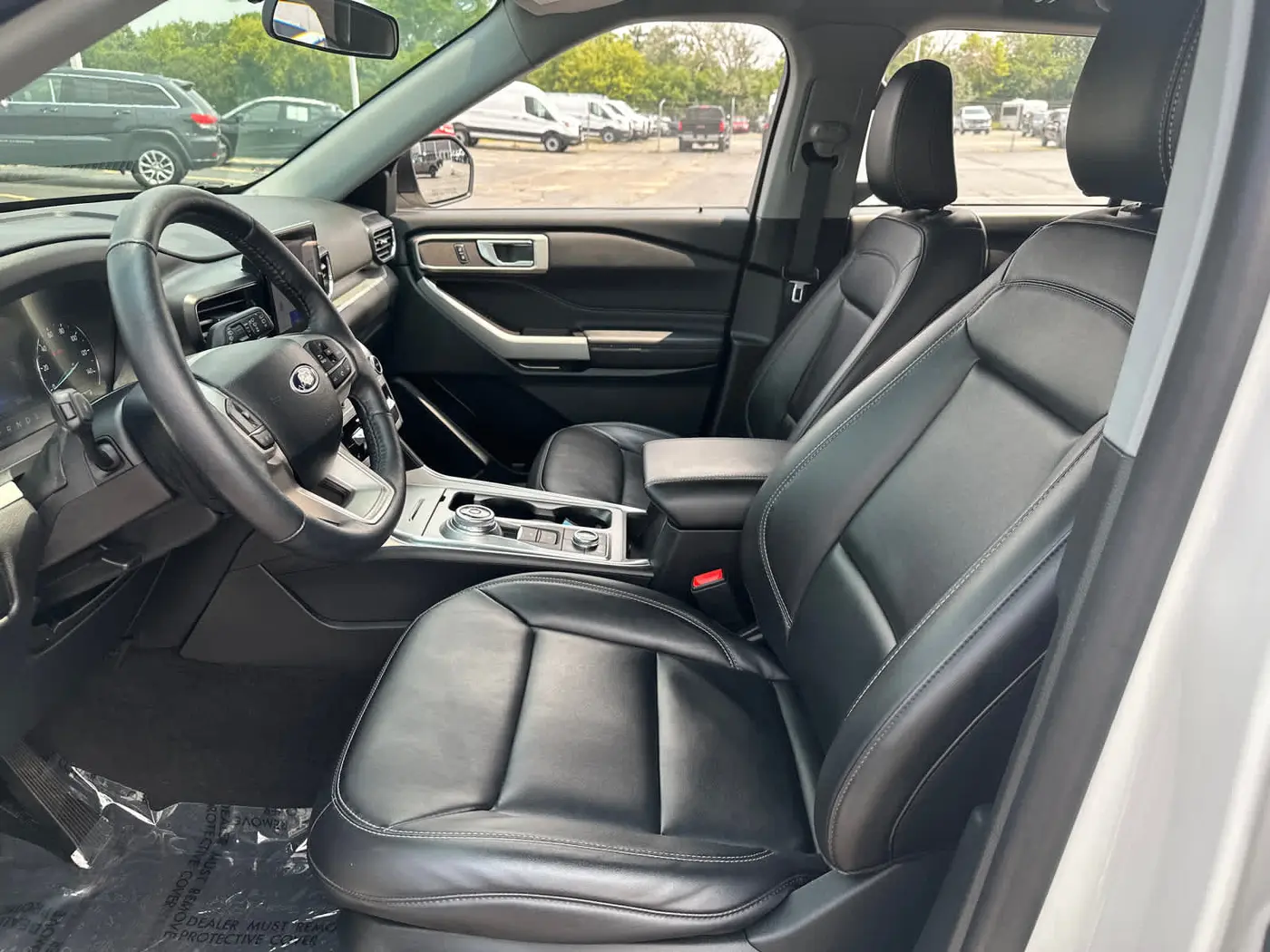 2023 Ford Explorer - $31,300