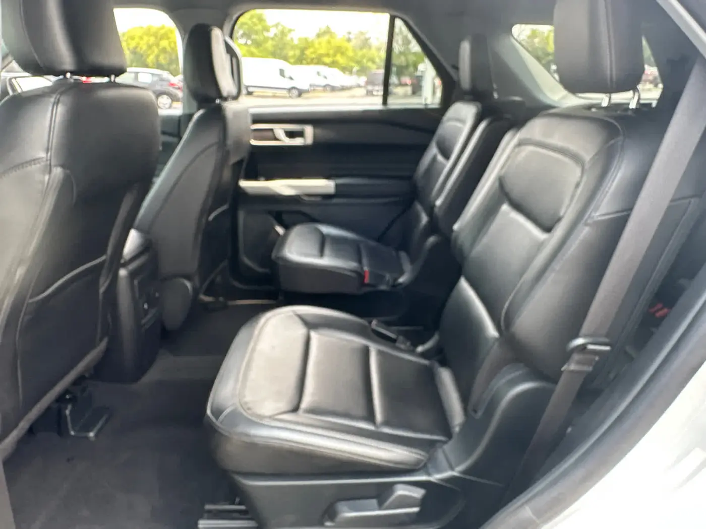 2023 Ford Explorer - $31,300