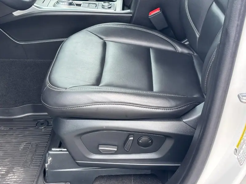 2024 Ford Explorer - $36,888