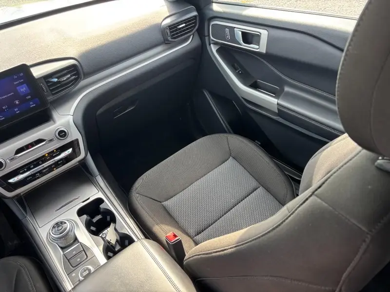 2024 Ford Explorer - $33,995