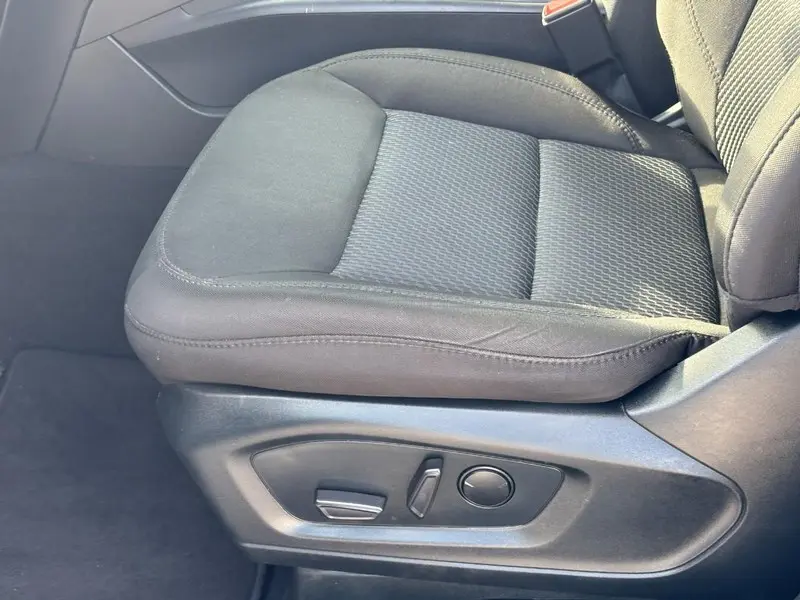 2024 Ford Explorer - $33,995