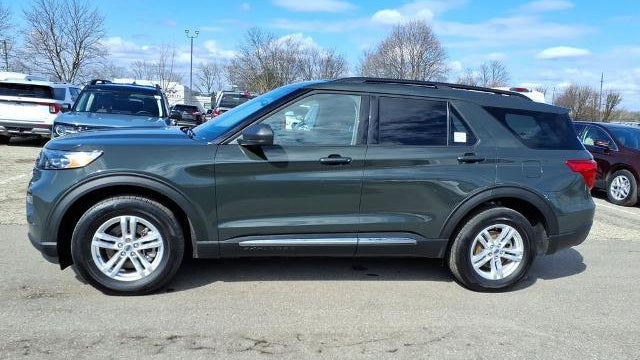 2024 Ford Explorer XLT