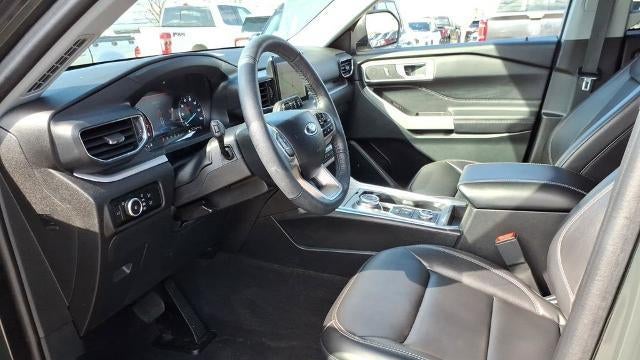 2024 Ford Explorer XLT