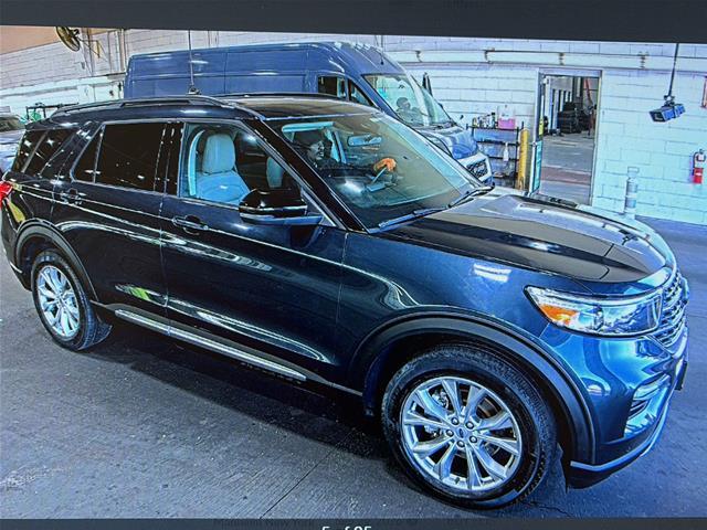 2024 Ford Explorer