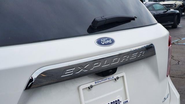 2024 Ford Explorer XLT