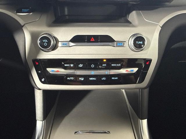 2024 Ford Explorer - $34,075