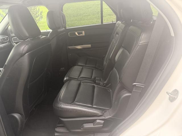 2020 Ford Explorer - $21,991