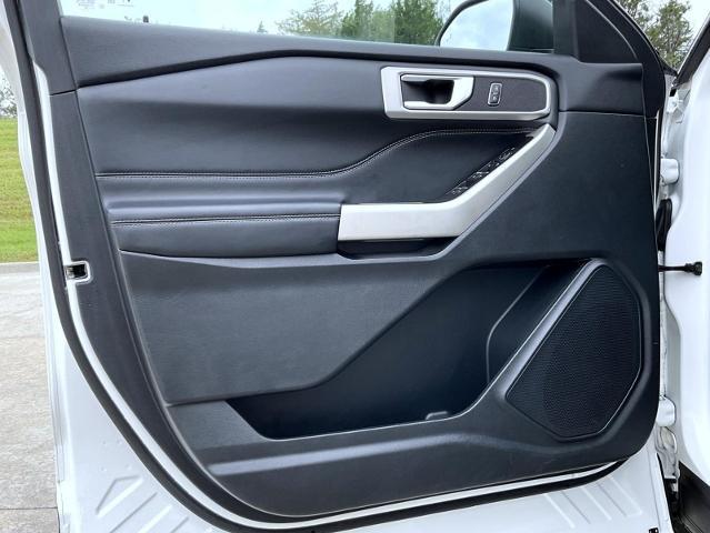 2020 Ford Explorer - $21,991