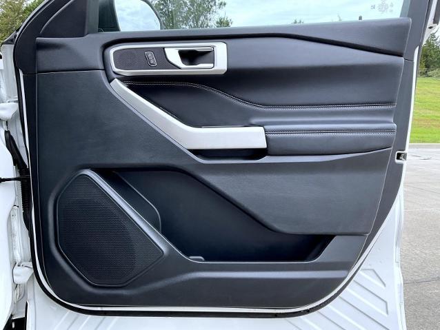 2020 Ford Explorer - $21,991