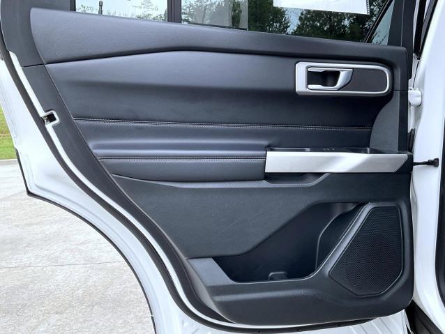 2020 Ford Explorer - $21,991