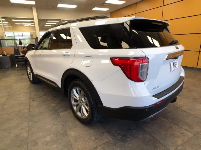2020 Ford Explorer - $21,564