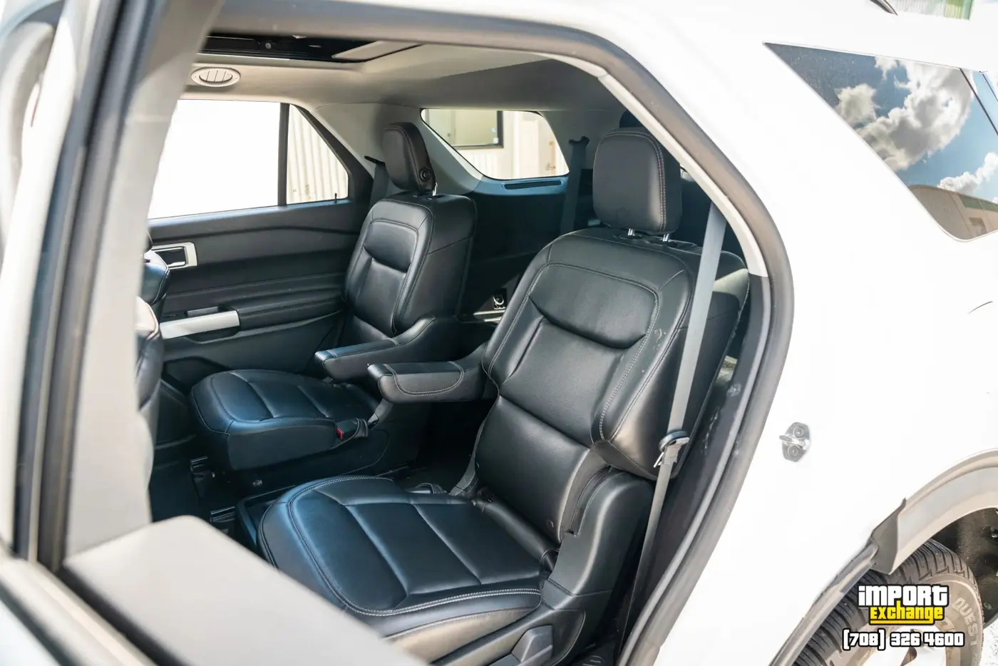 2020 Ford Explorer - $18,876