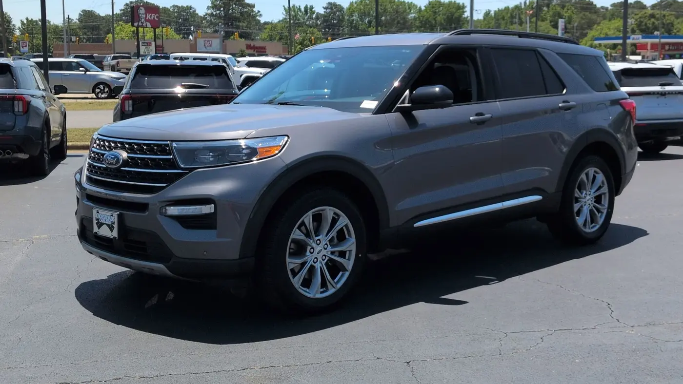 2022 Ford Explorer XLT