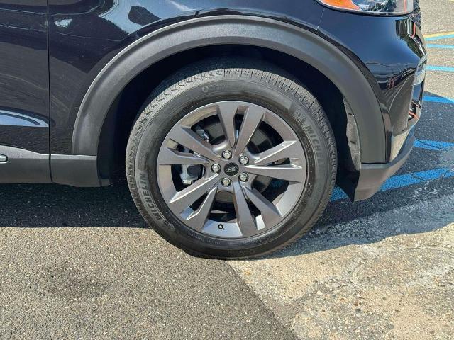 2022 Ford Explorer - $26,516