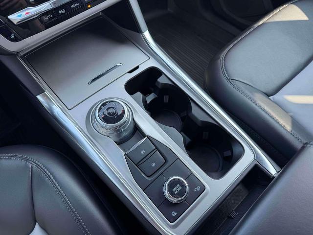 2022 Ford Explorer - $26,516