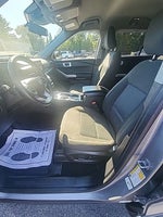 2022 Explorer Thumbnail 16