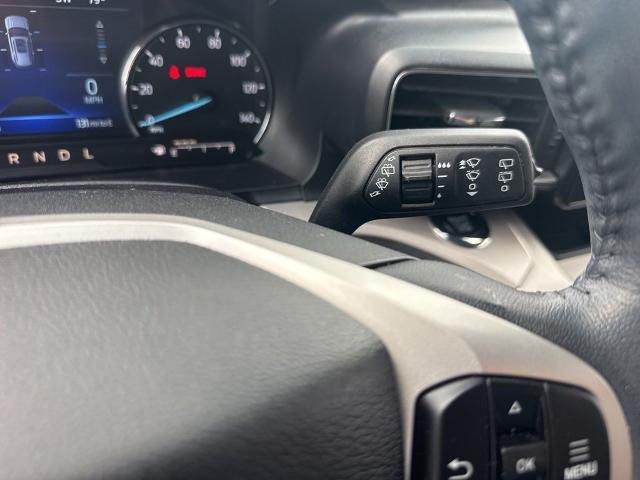 2023 Ford Explorer - $32,300