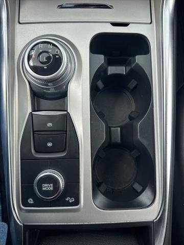 2023 Ford Explorer - $32,300