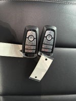 2023 Explorer Thumbnail 39