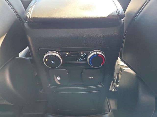 2023 Ford Explorer - $33,975