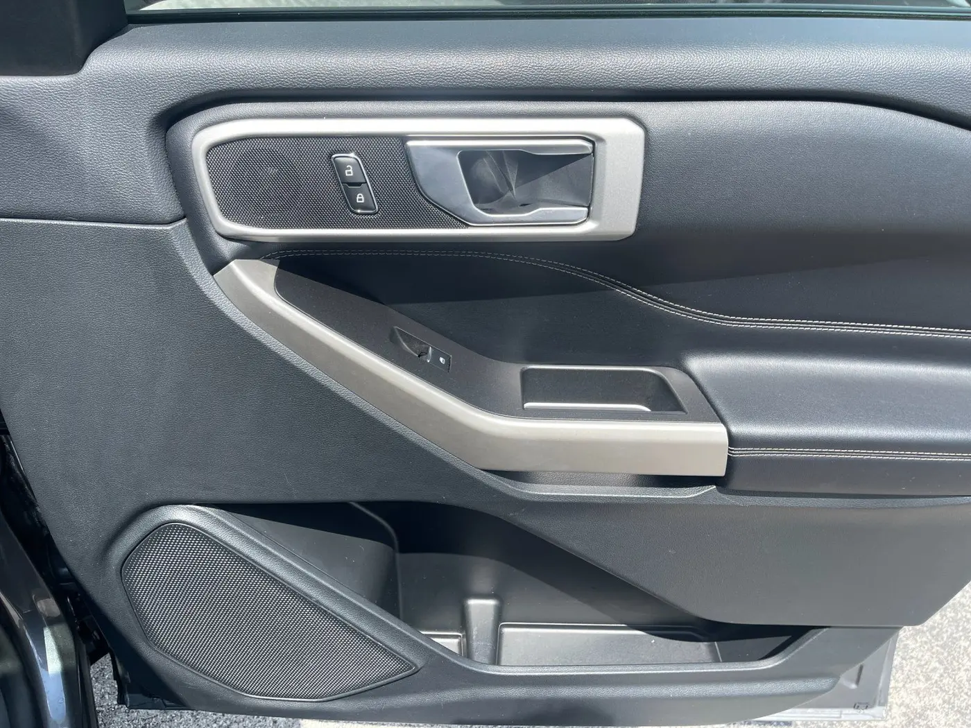 2023 Ford Explorer - $28,006