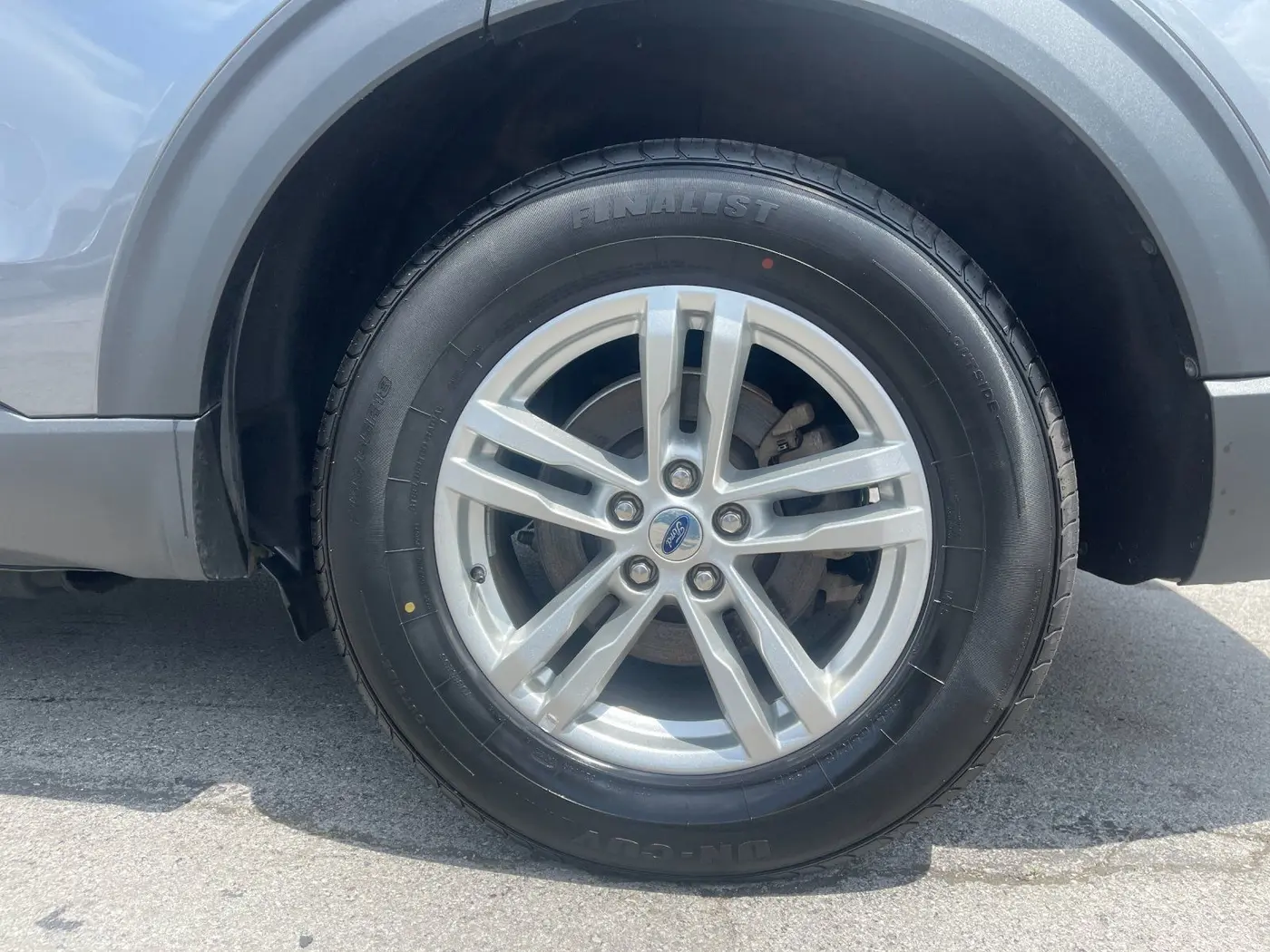 2023 Ford Explorer - $28,006