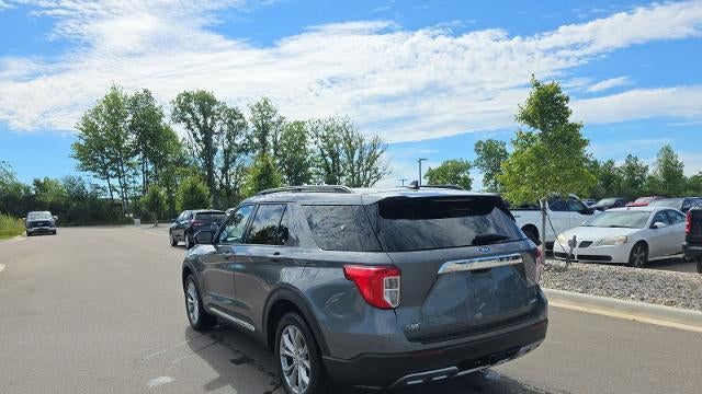 2023 Ford Explorer XLT