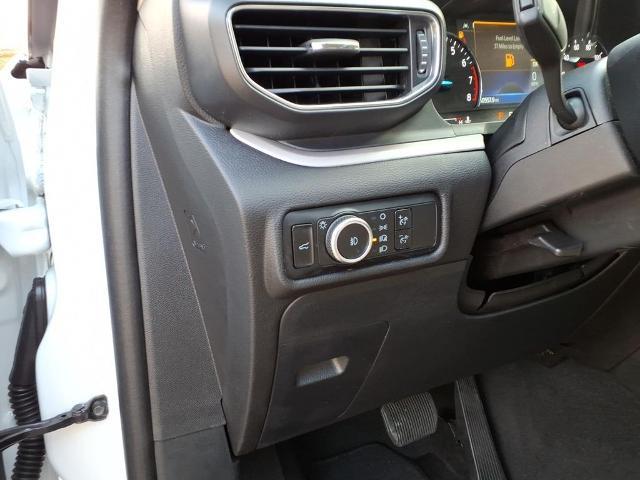 2023 Ford Explorer - $28,999