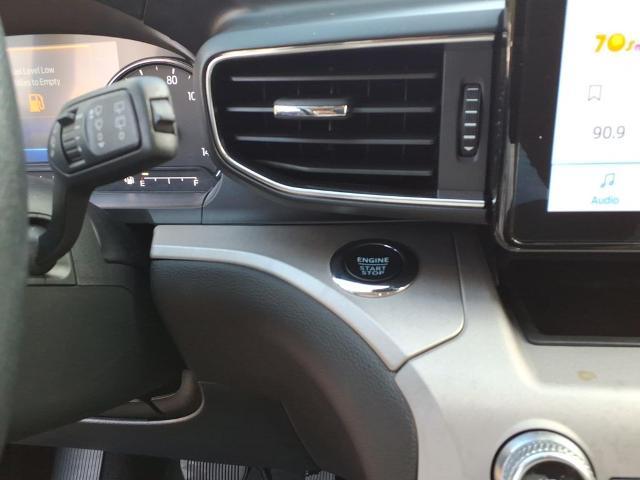 2023 Ford Explorer - $28,999