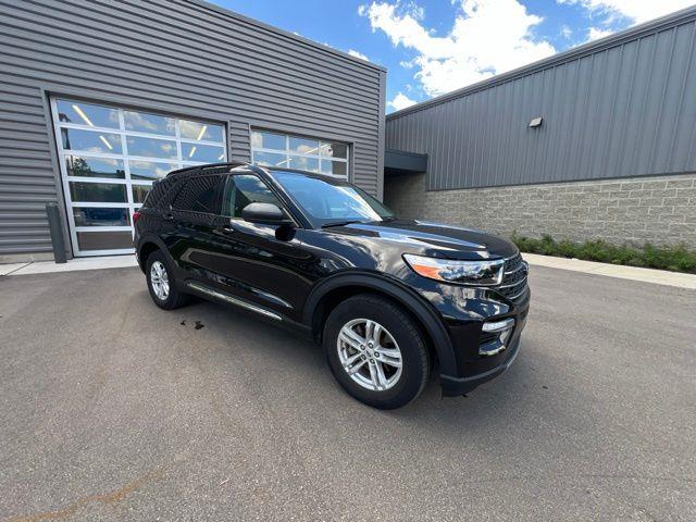 2023 Ford Explorer - $25,457