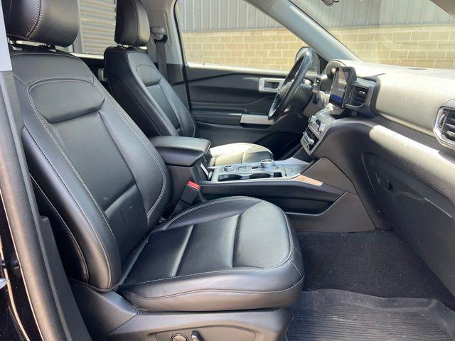 2023 Ford Explorer - $25,457