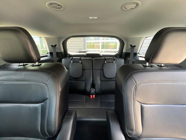 2023 Ford Explorer - $25,457