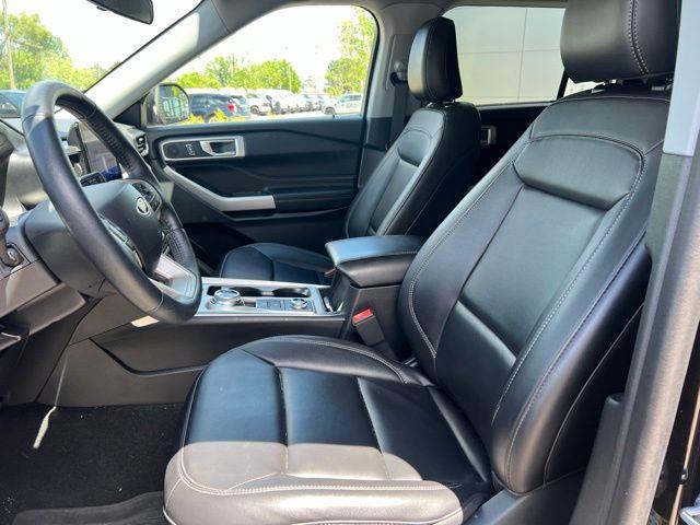2023 Ford Explorer - $25,457
