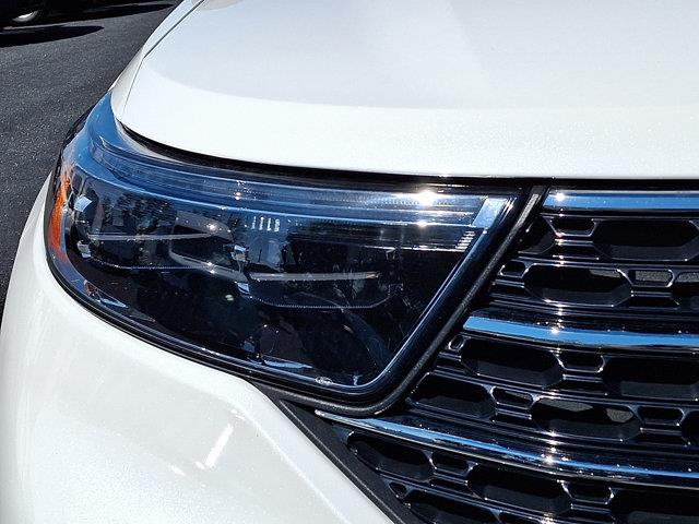 2023 Ford Explorer - $33,177