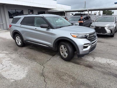 2023 Ford Explorer AWD XLT 4DR SUV