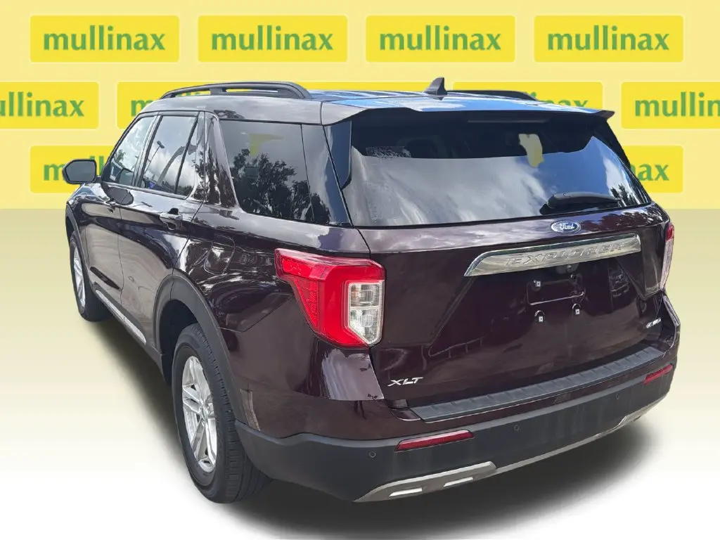 2023 Ford Explorer - $29,200