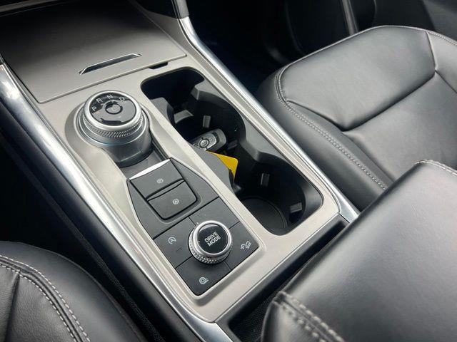 2023 Ford Explorer - $28,715
