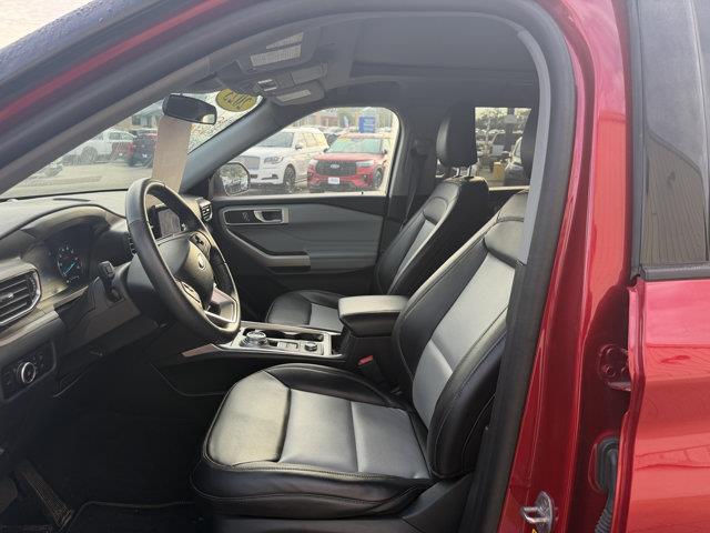 2023 Ford Explorer - $28,649