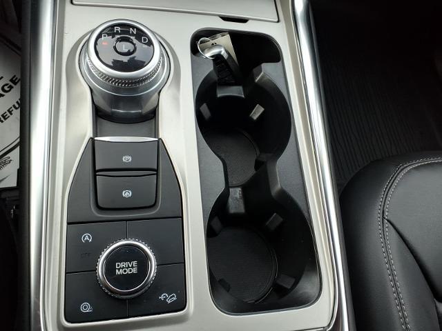 2023 Ford Explorer - $31,580