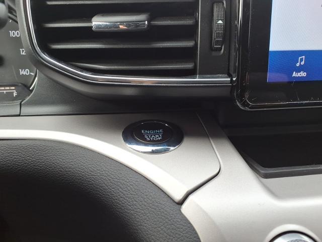 2023 Ford Explorer - $31,580