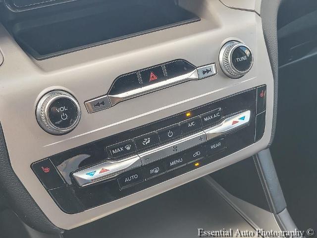 2023 Ford Explorer - $26,588
