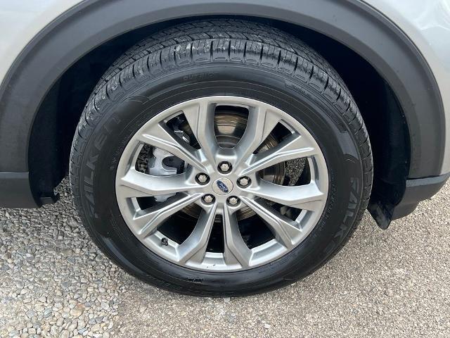 2023 Ford Explorer - $29,500