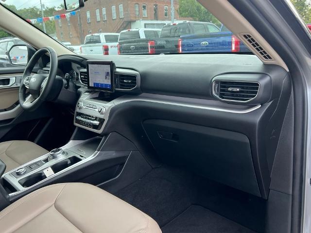 2023 Ford Explorer - $29,500
