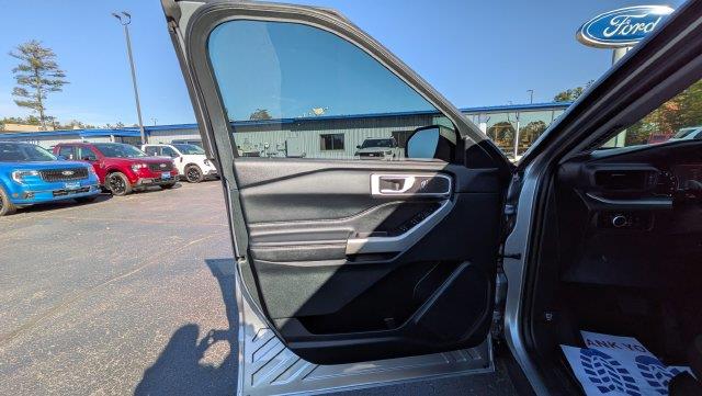 2024 Ford Explorer - $35,627