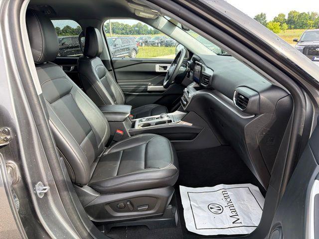 2024 Ford Explorer - $35,995