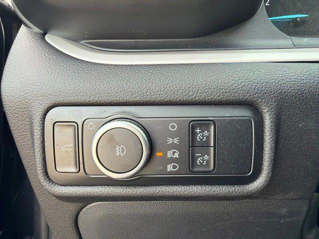 2024 Ford Explorer - $35,995