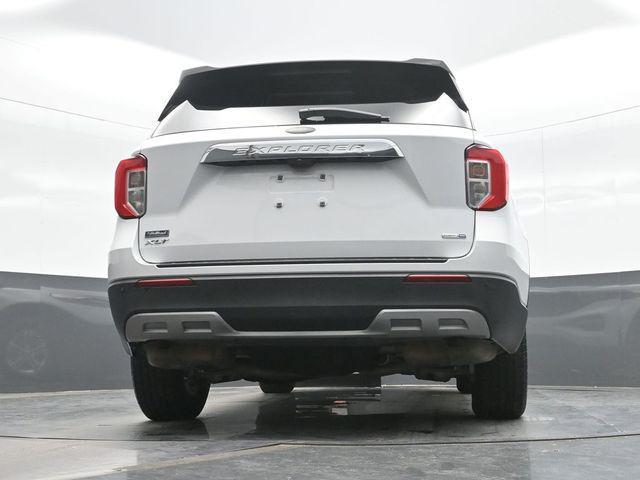 2020 Ford Explorer - $18,398