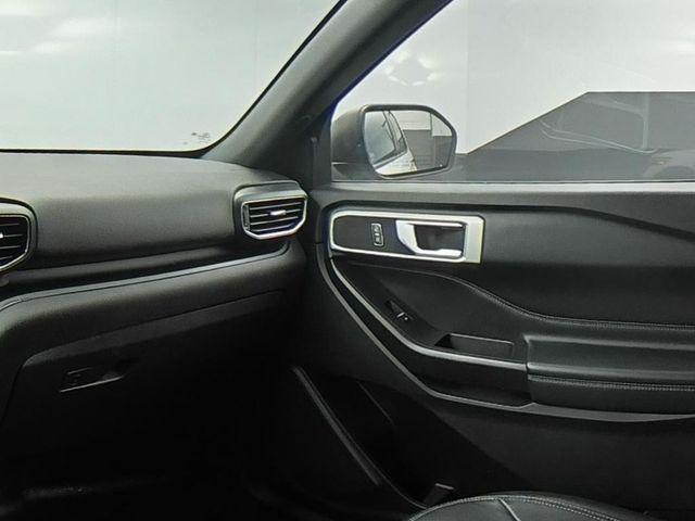 2020 Ford Explorer - $18,398