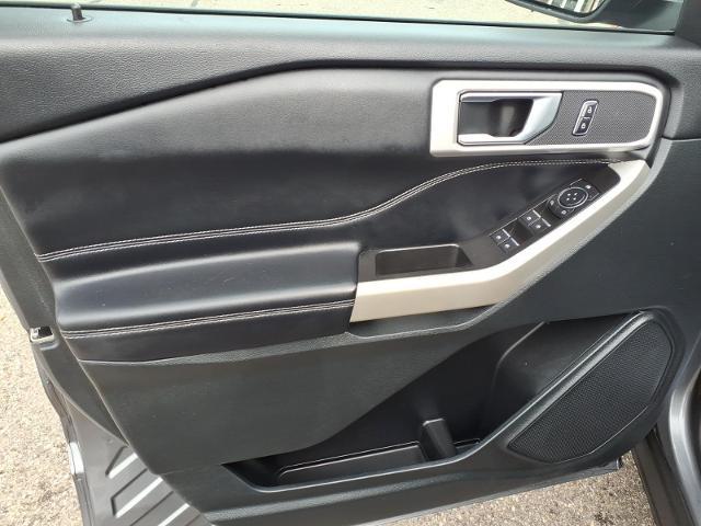 2021 Ford Explorer - $19,980